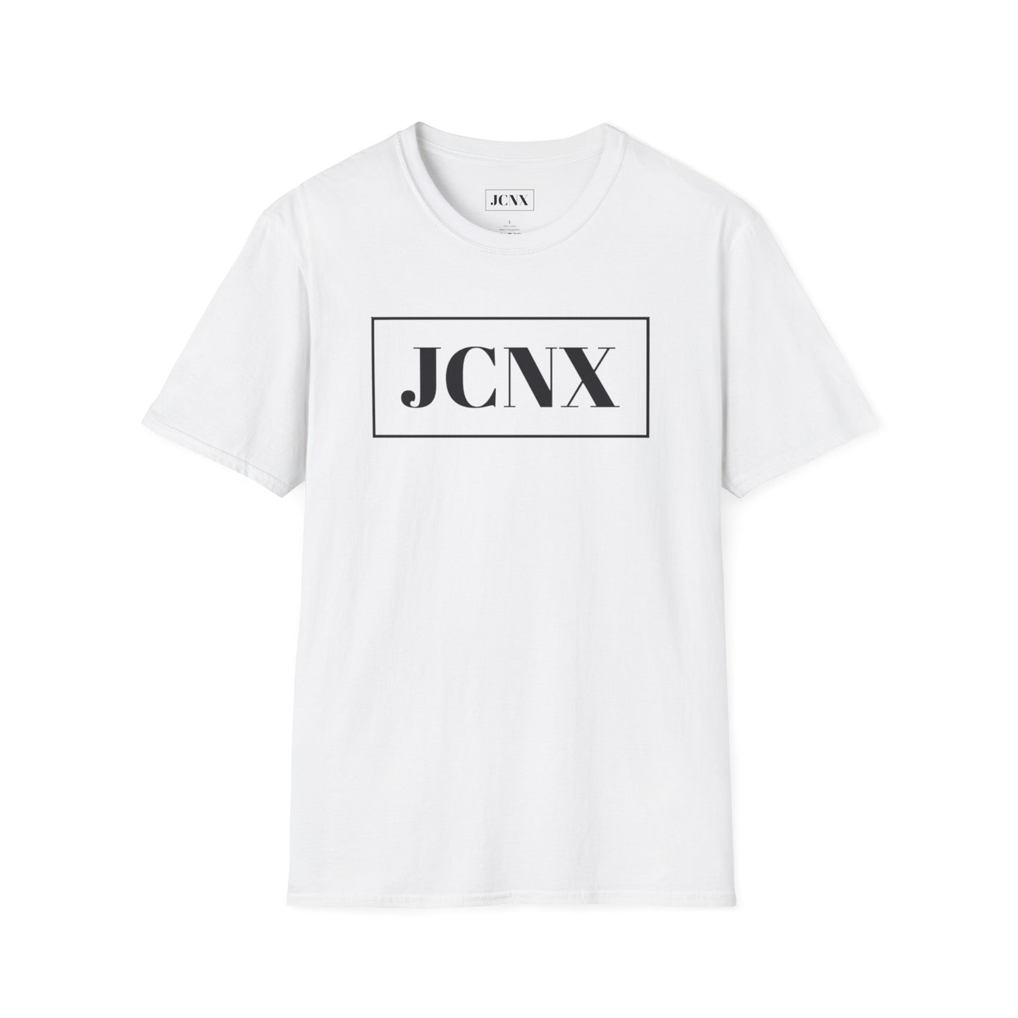 i'm me. T-Shirt